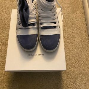 Designer tennis shoe